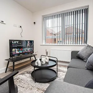 Apartment Solid Mirror Modern Riverside Home,, Doncaster